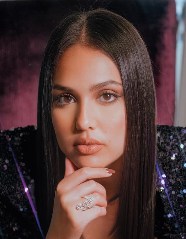  منال